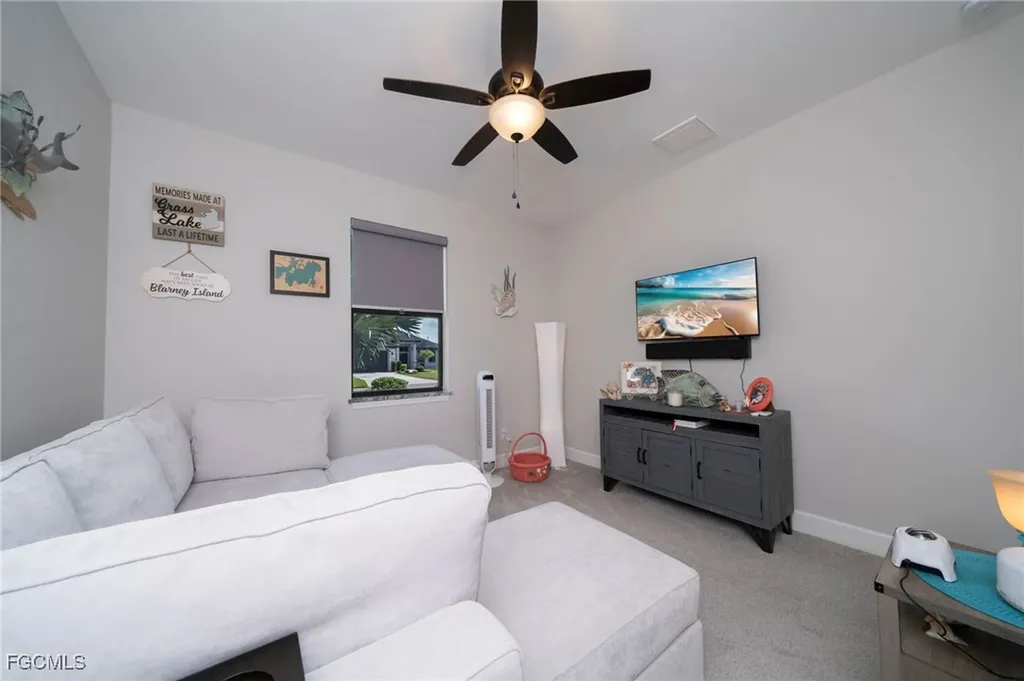 1128 SW 19th Avenue Cape Coral FL 33991
