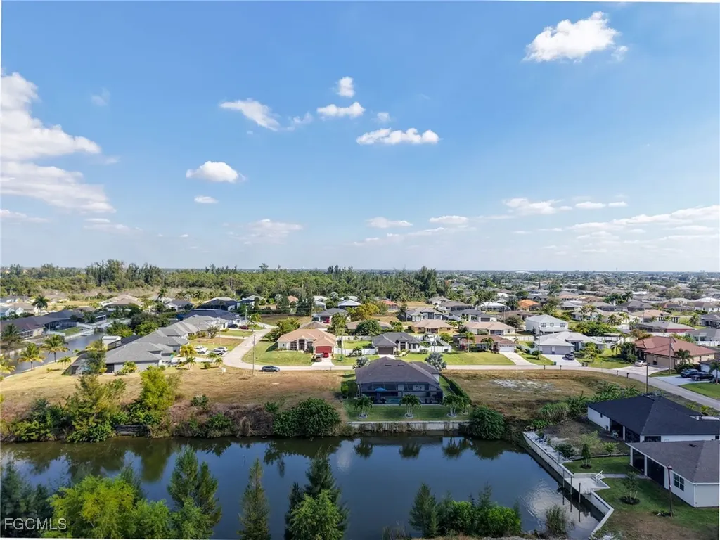 1128 SW 19th Avenue Cape Coral FL 33991