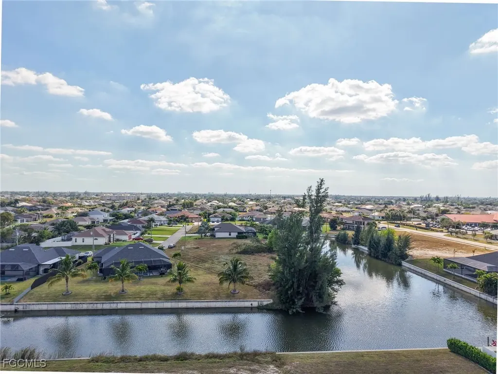 1128 SW 19th Avenue Cape Coral FL 33991