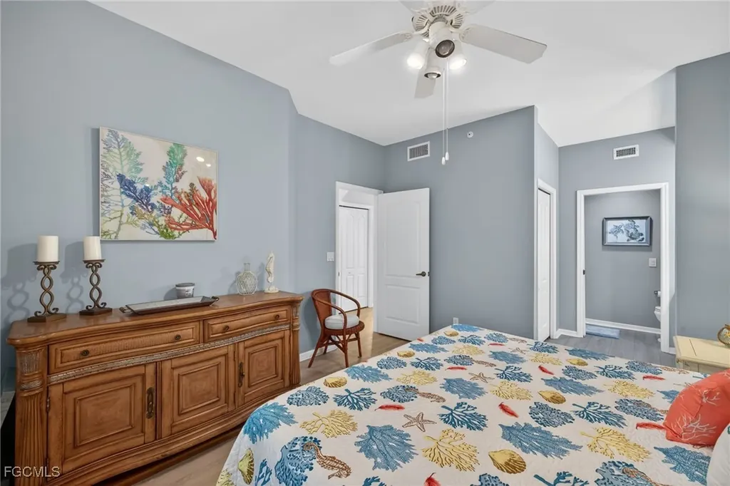 2925 Cypress Trace Circle Naples FL 34119