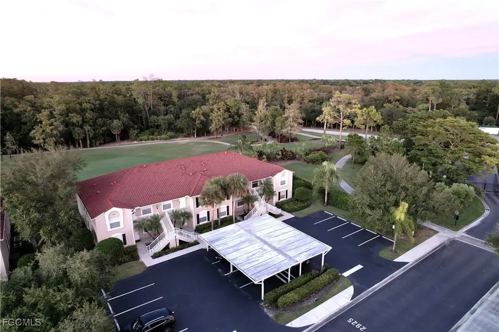 2925 Cypress Trace Circle Naples FL 34119