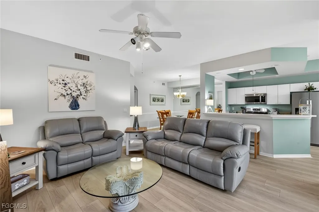 2925 Cypress Trace Circle Naples FL 34119