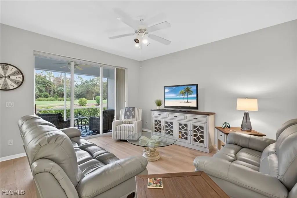 2925 Cypress Trace Circle Naples FL 34119