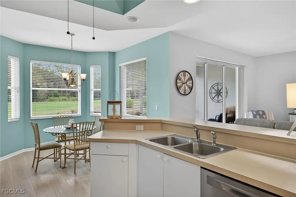 2925 Cypress Trace Circle Naples FL 34119