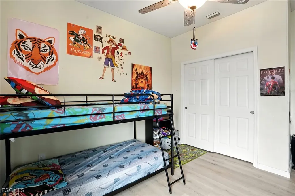 1823 NW 10th Street Cape Coral FL 33993