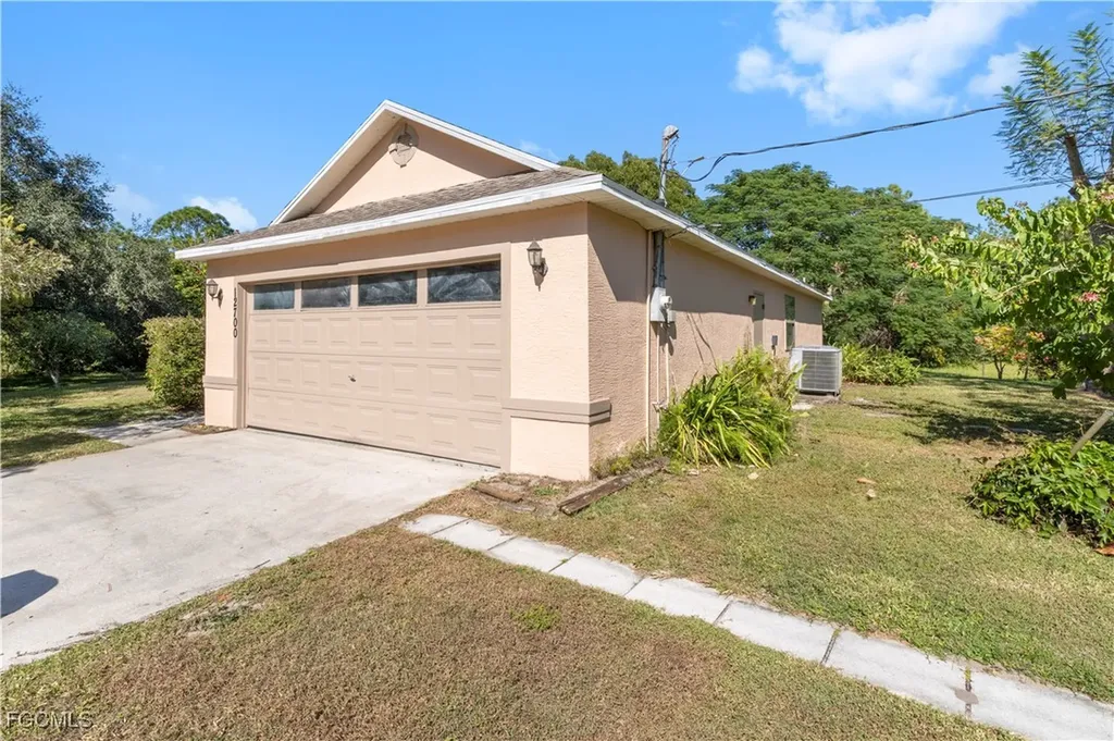12700 81st Street Fellsmere FL 32948