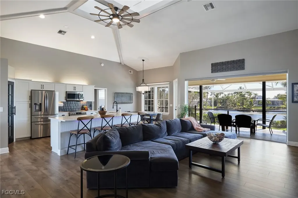 6090 Tidewater Island Circle Fort Myers FL 33908