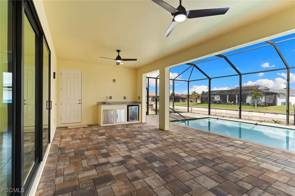 1121 SW 24th Street Cape Coral FL 33991