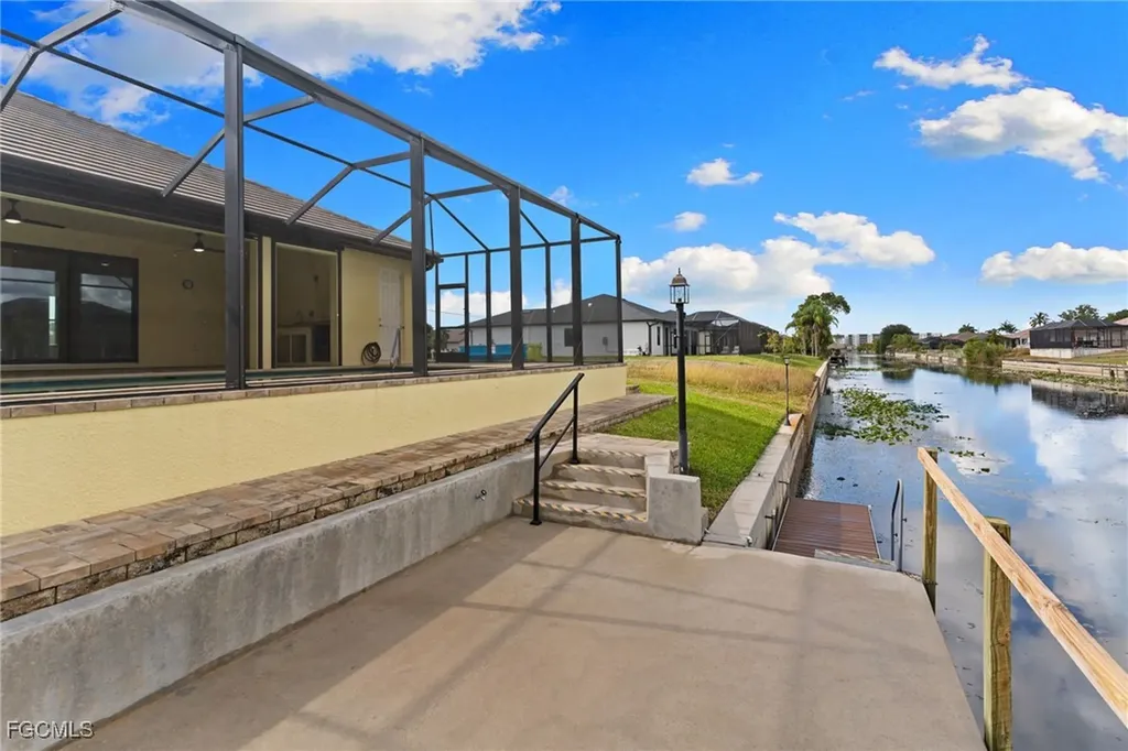 1121 SW 24th Street Cape Coral FL 33991