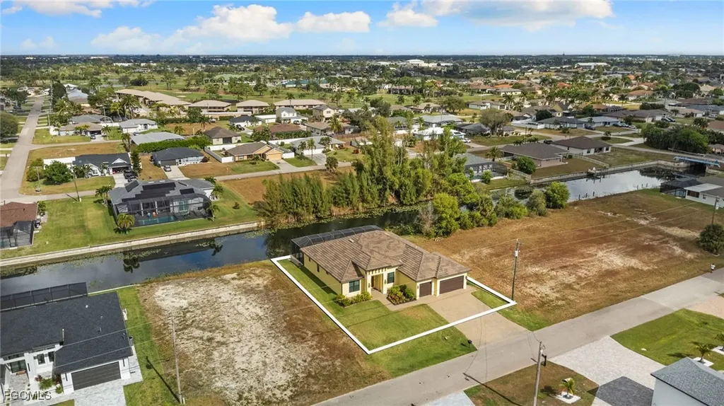 1121 SW 24th Street Cape Coral FL 33991