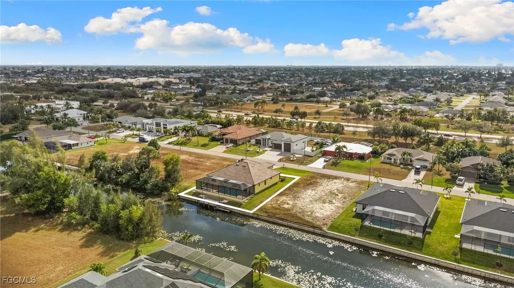 1121 SW 24th Street Cape Coral FL 33991