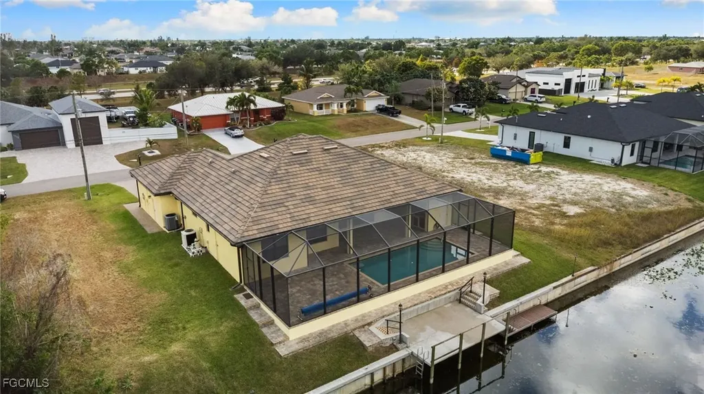 1121 SW 24th Street Cape Coral FL 33991