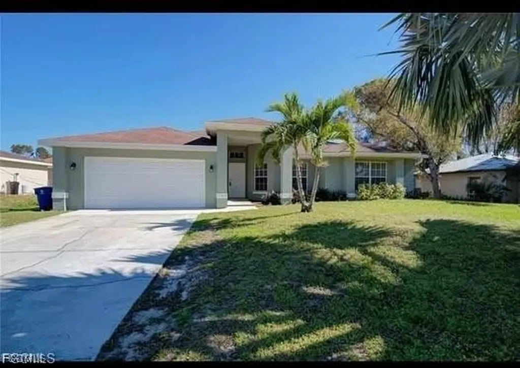 17413 Arizona Road Fort Myers FL 33967