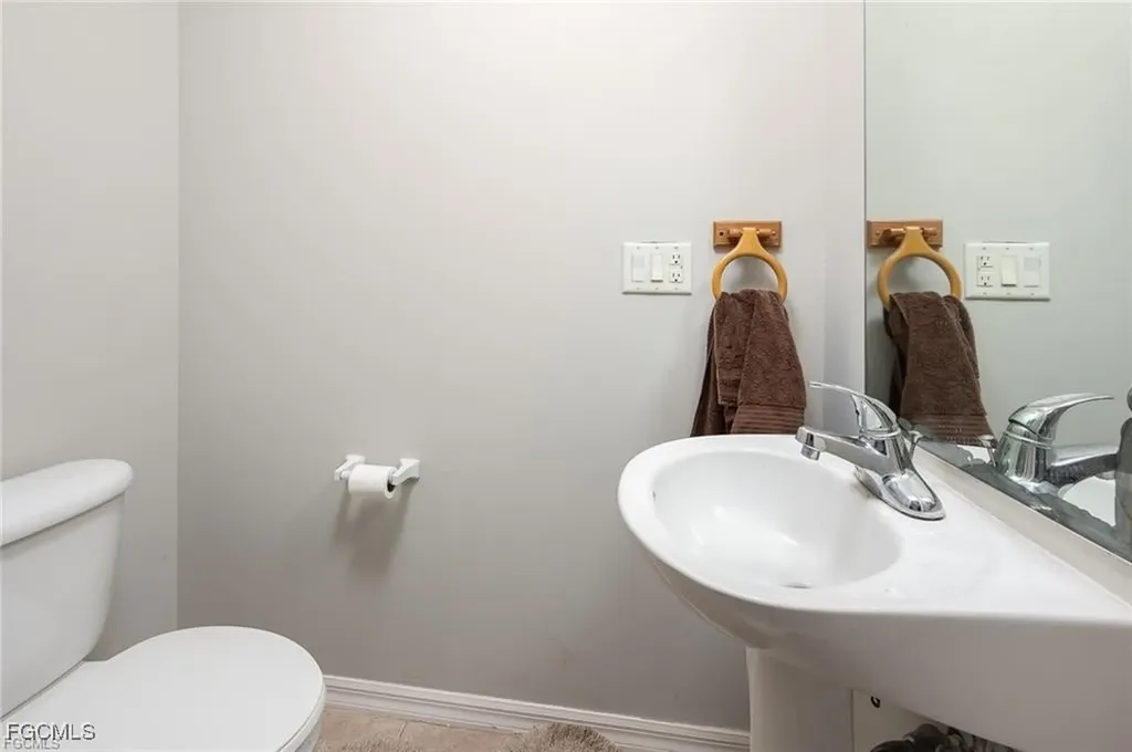 17413 Arizona Road Fort Myers FL 33967