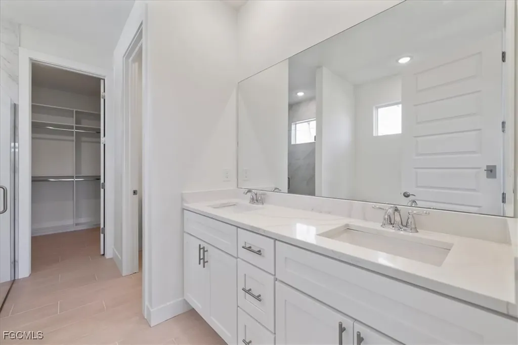 3020 SW 10th Place Cape Coral FL 33914