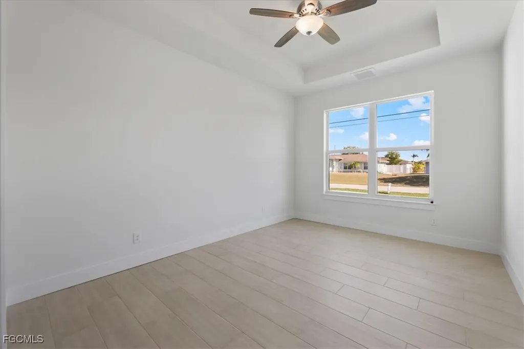 3020 SW 10th Place Cape Coral FL 33914