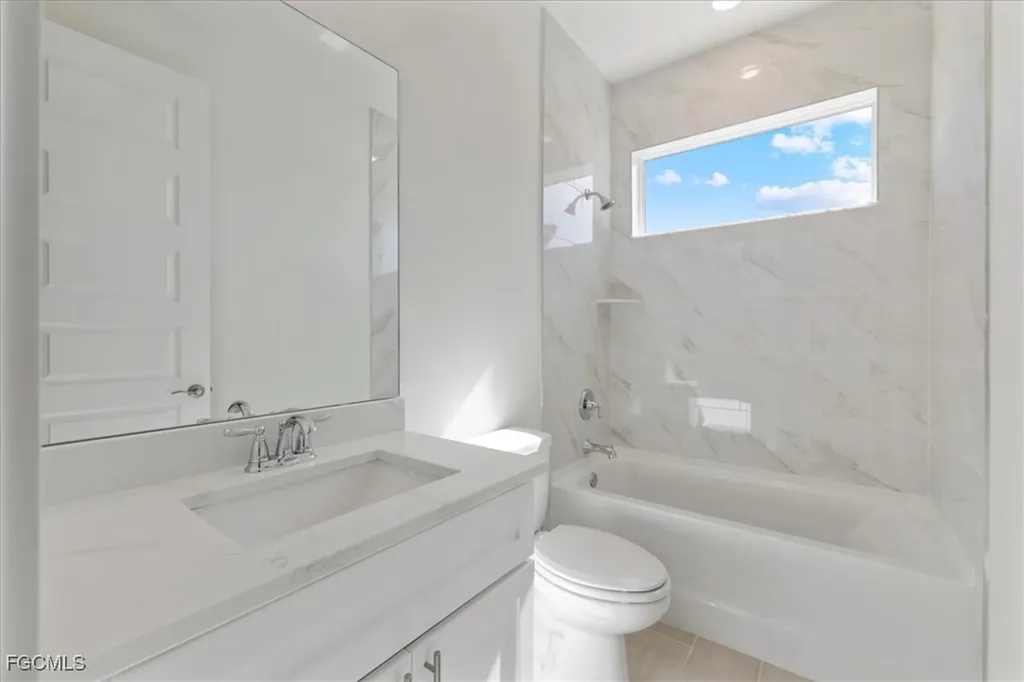 3020 SW 10th Place Cape Coral FL 33914
