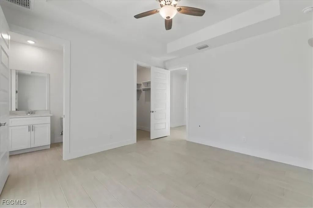 3020 SW 10th Place Cape Coral FL 33914