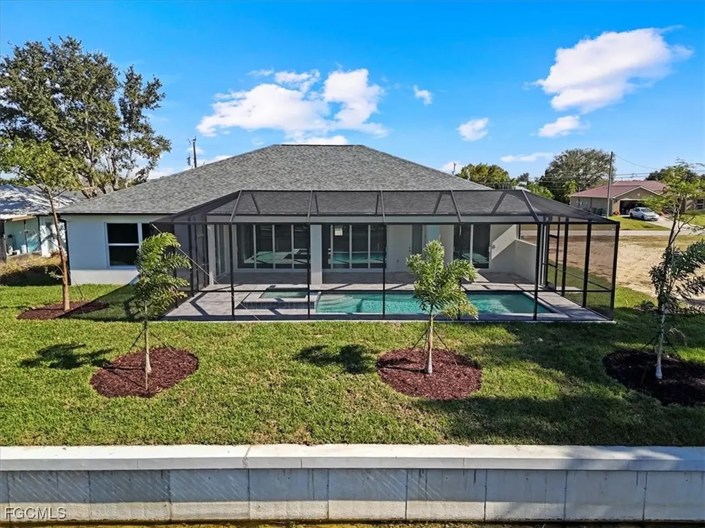 3020 SW 10th Place Cape Coral FL 33914