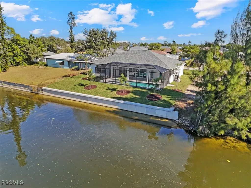 3020 SW 10th Place Cape Coral FL 33914