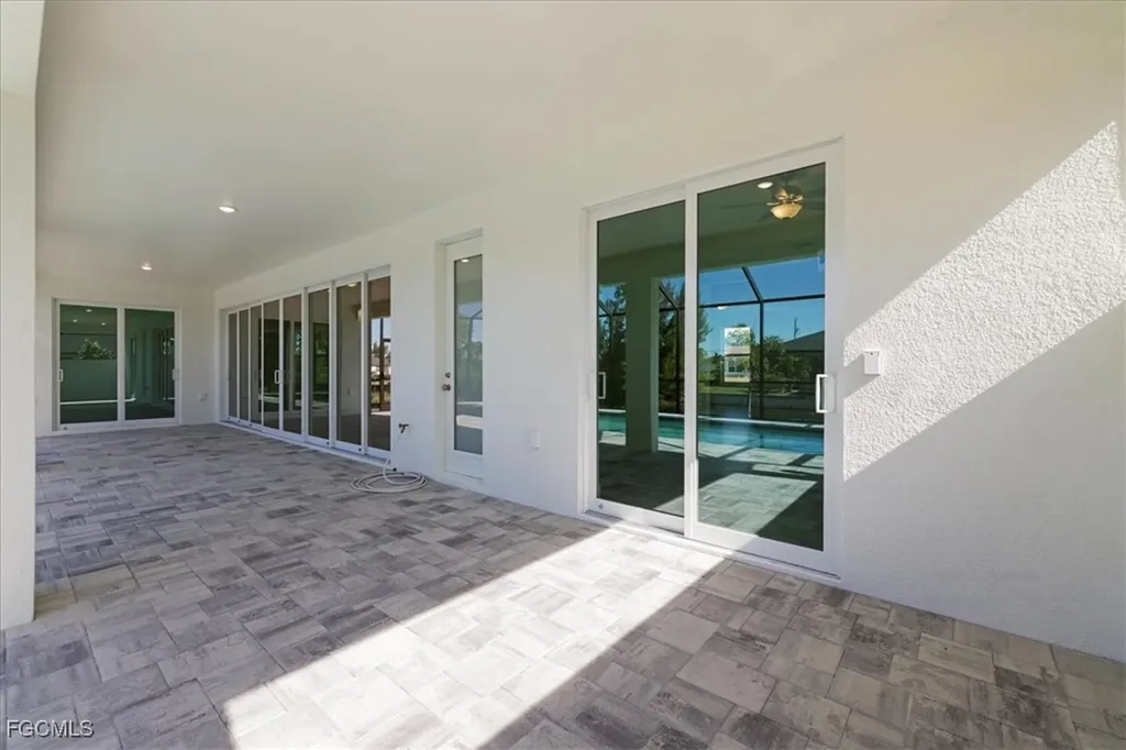 3020 SW 10th Place Cape Coral FL 33914