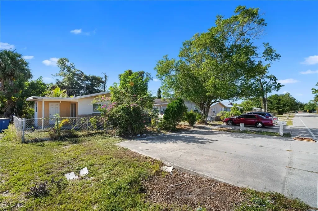 1706 Cypress Drive Fort Myers FL 33907