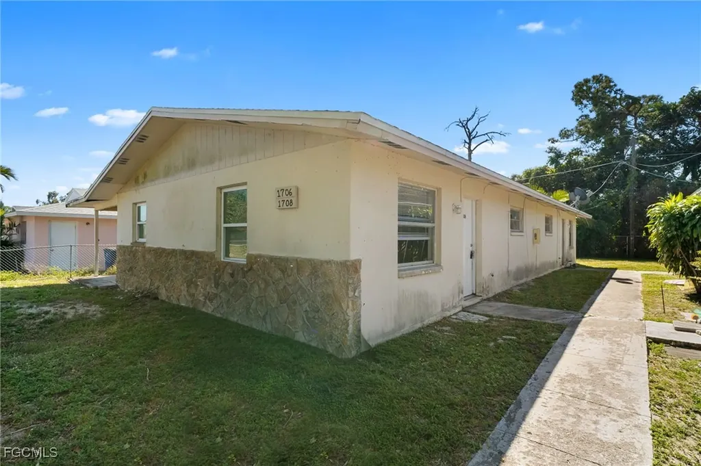 1706 Cypress Drive Fort Myers FL 33907