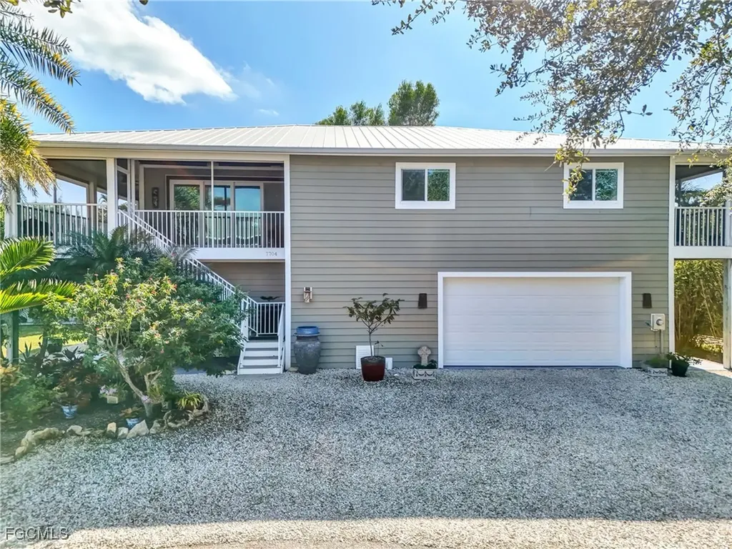 7704 Myrsine Circle Bokeelia FL 33922