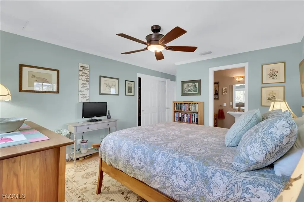 7704 Myrsine Circle Bokeelia FL 33922