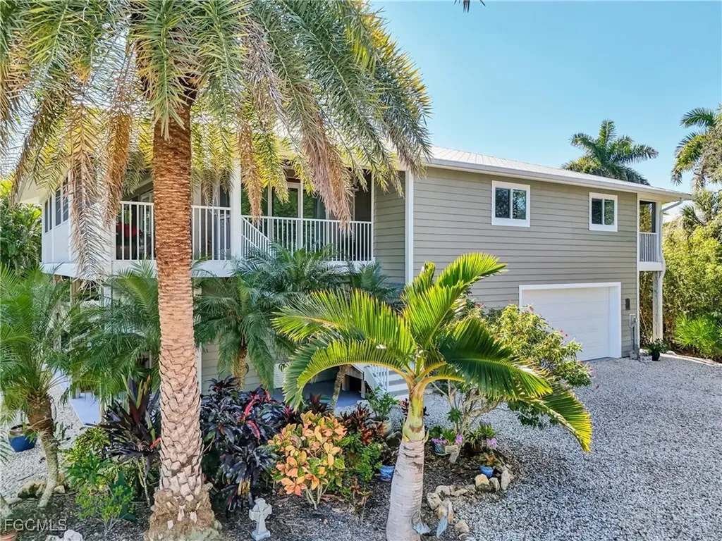 7704 Myrsine Circle Bokeelia FL 33922