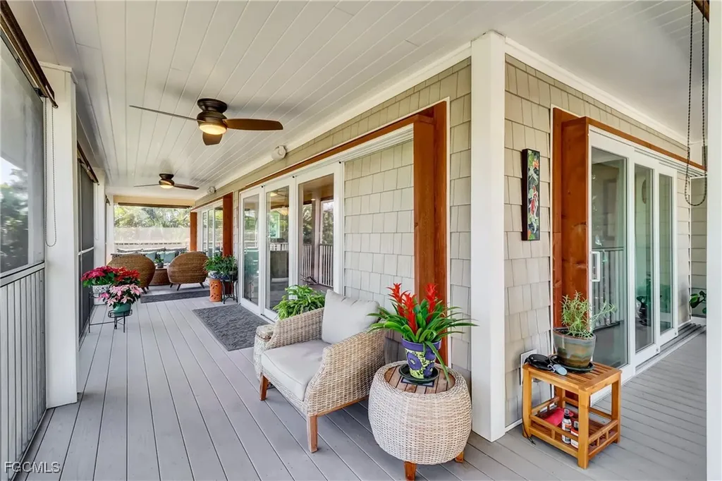 7704 Myrsine Circle Bokeelia FL 33922