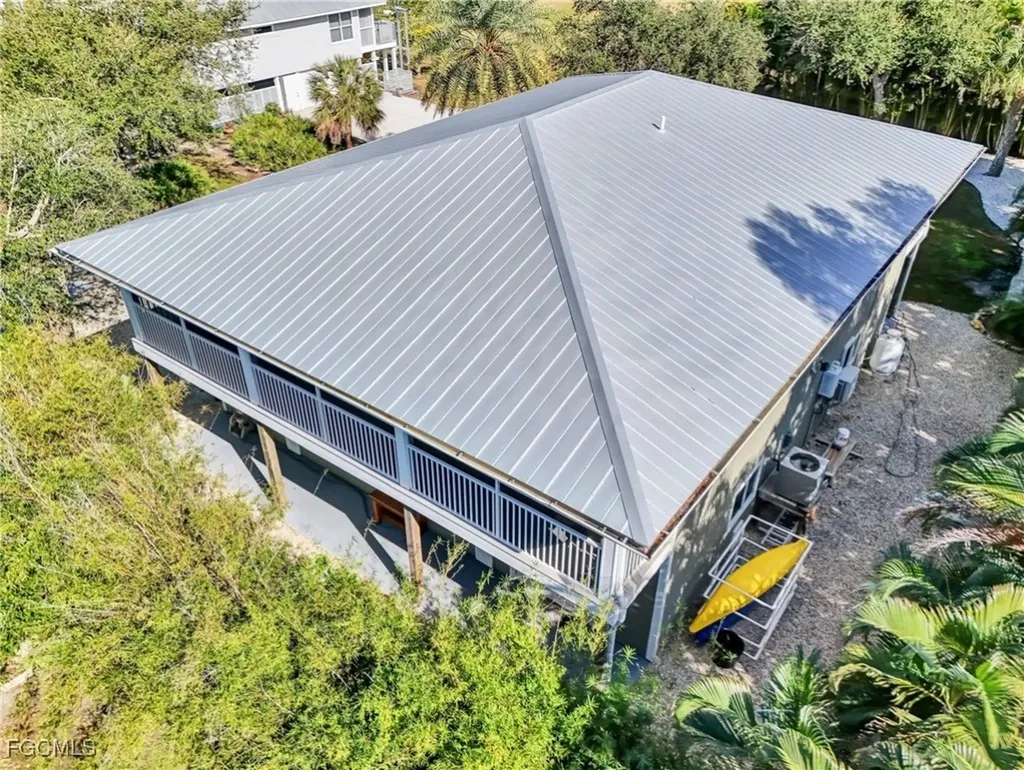 7704 Myrsine Circle Bokeelia FL 33922