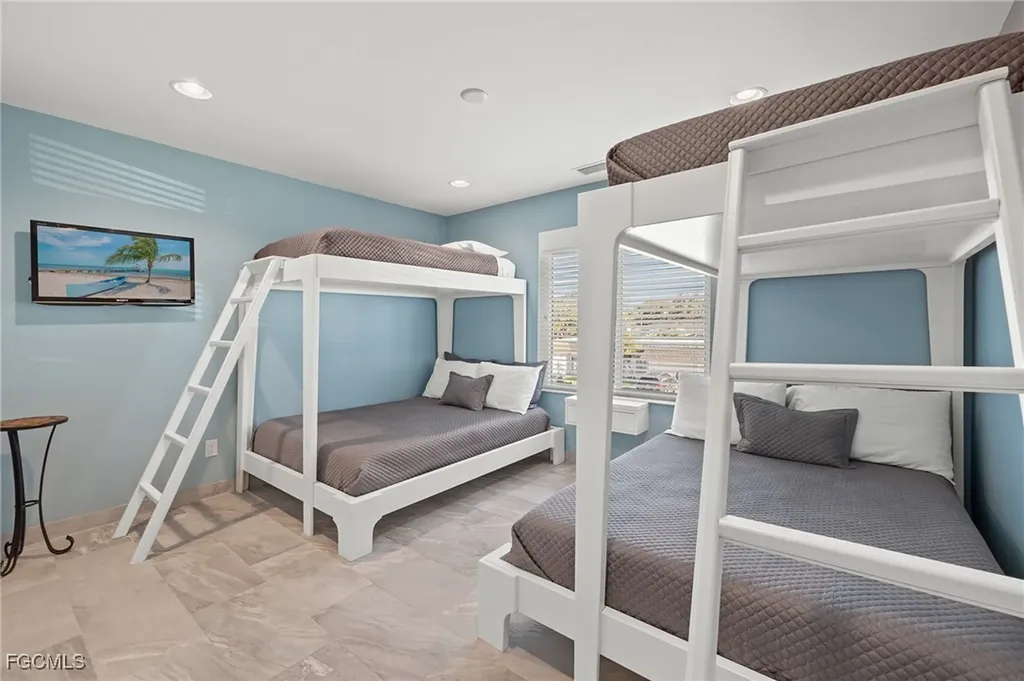 14912 Wise Way Fort Myers FL 33905