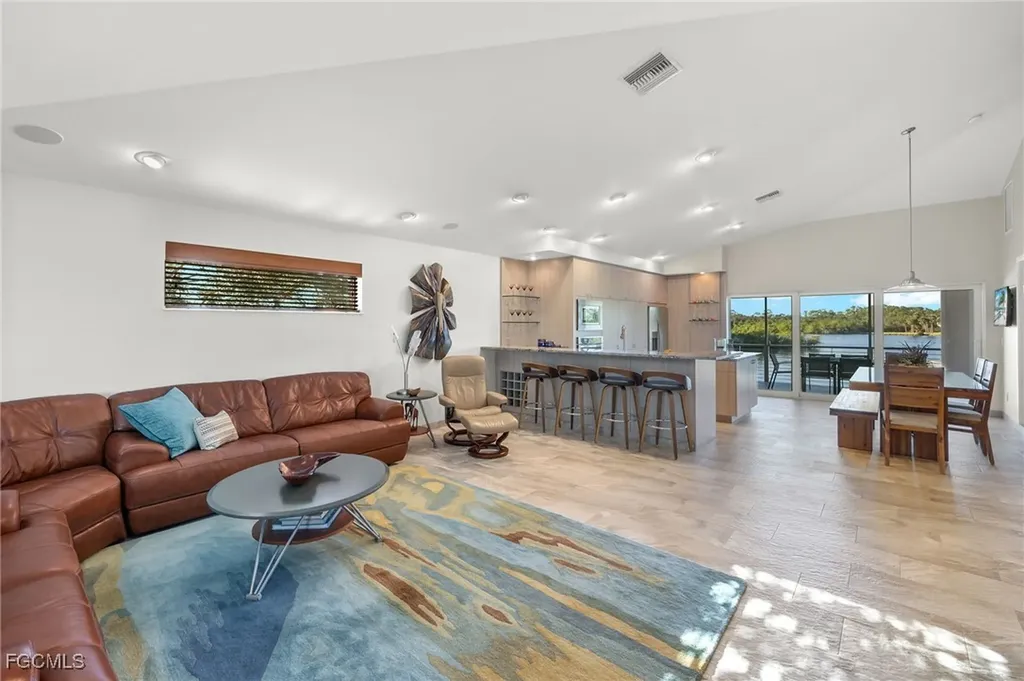 14912 Wise Way Fort Myers FL 33905