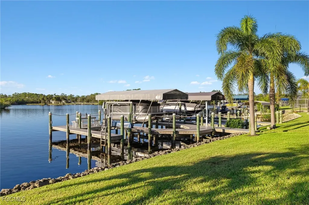 14912 Wise Way Fort Myers FL 33905