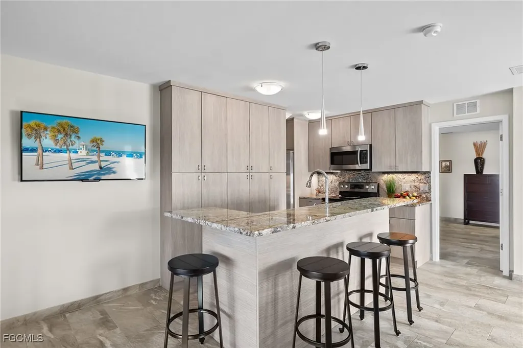 14912 Wise Way Fort Myers FL 33905