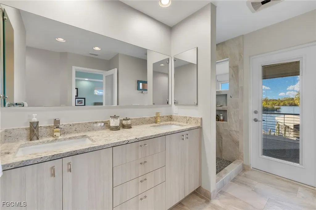 14912 Wise Way Fort Myers FL 33905