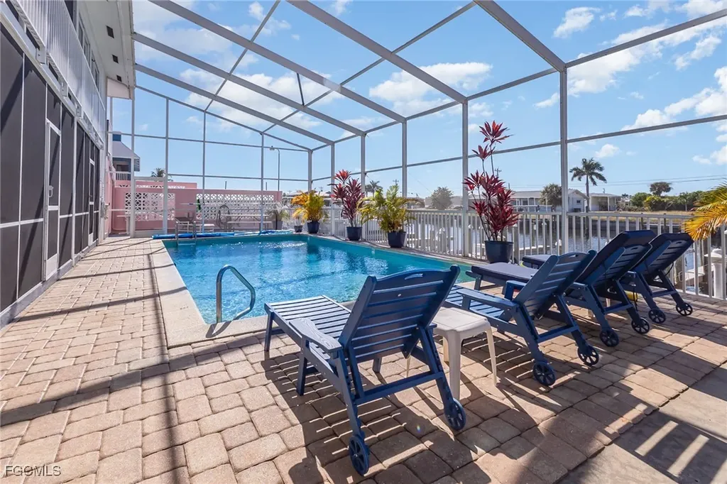 3211 Stringfellow Road St. James City FL 33956