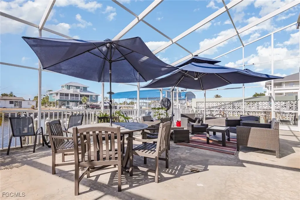 3211 Stringfellow Road St. James City FL 33956