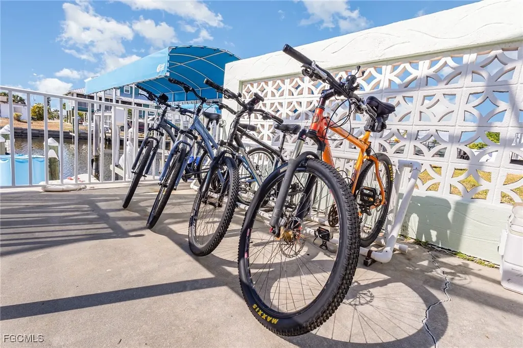 3211 Stringfellow Road St. James City FL 33956