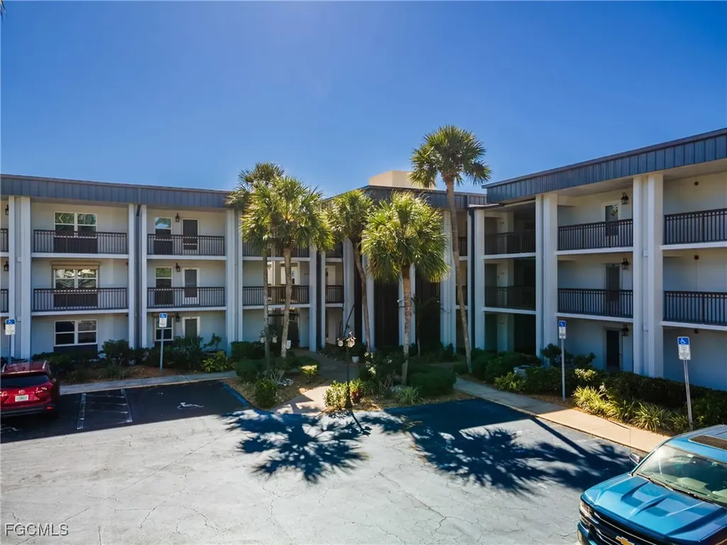 1740 Pine Valley Drive Fort Myers FL 33907
