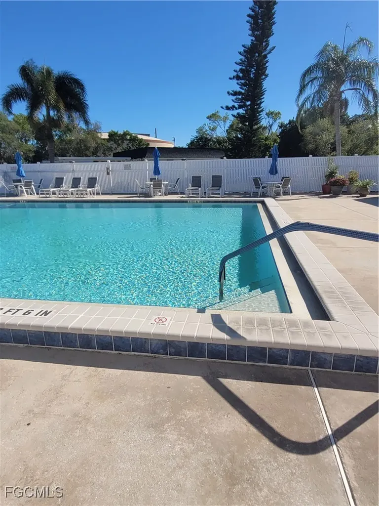 6832 Sandtrap Drive Fort Myers FL 33919