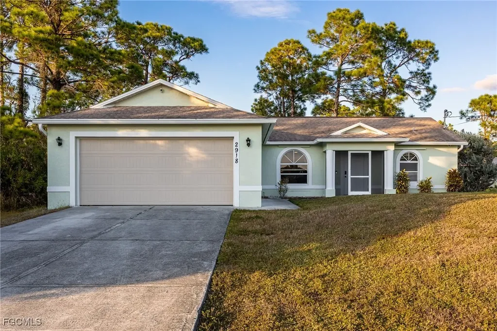 2918 21st Street W Lehigh Acres FL 33971