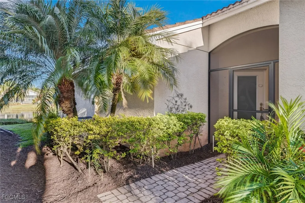 11081 Yellow Poplar Drive Fort Myers FL 33913