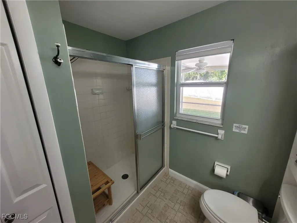 8631 Beacon Street Fort Myers FL 33907