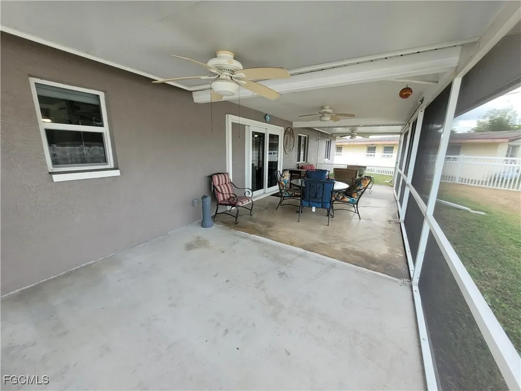 8631 Beacon Street Fort Myers FL 33907