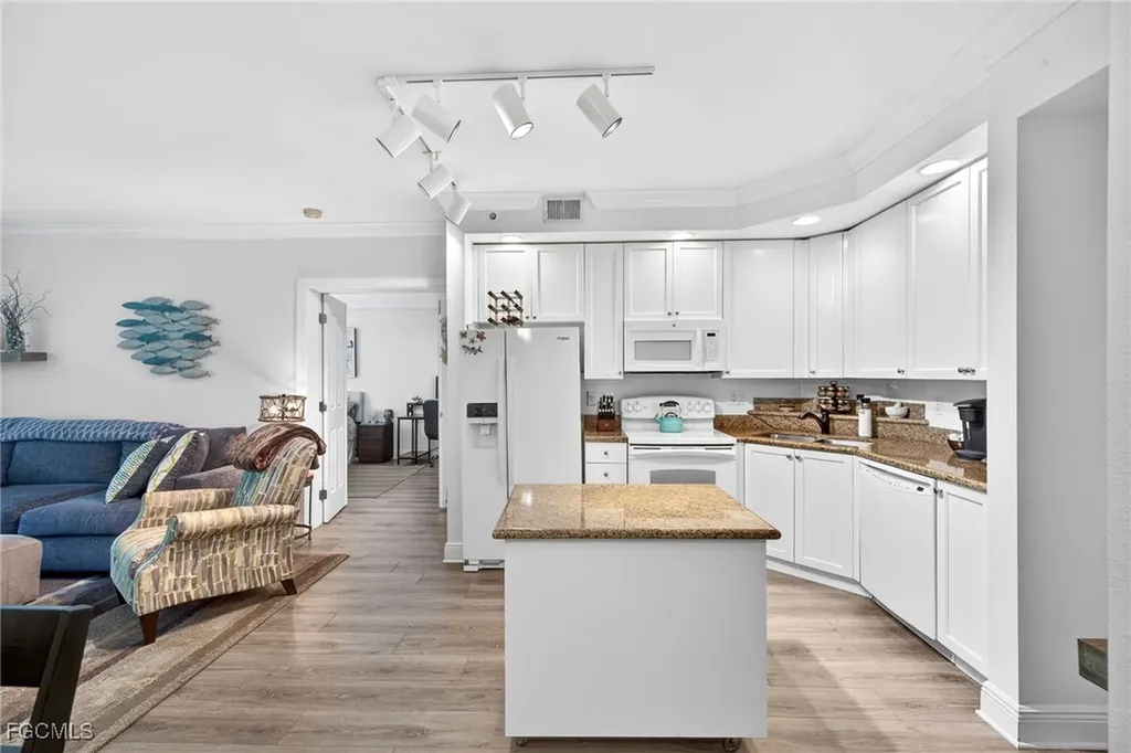 2825 Palm Beach Boulevard Fort Myers FL 33916