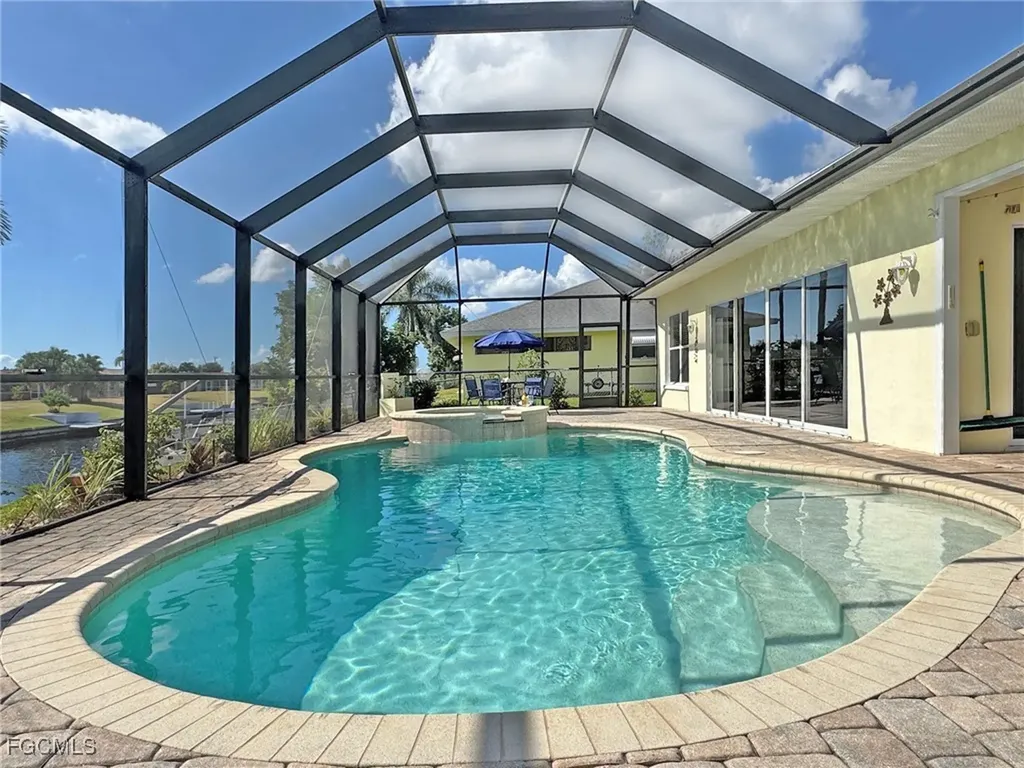 1240 Shelby Parkway Cape Coral FL 33904