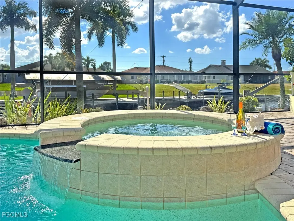 1240 Shelby Parkway Cape Coral FL 33904
