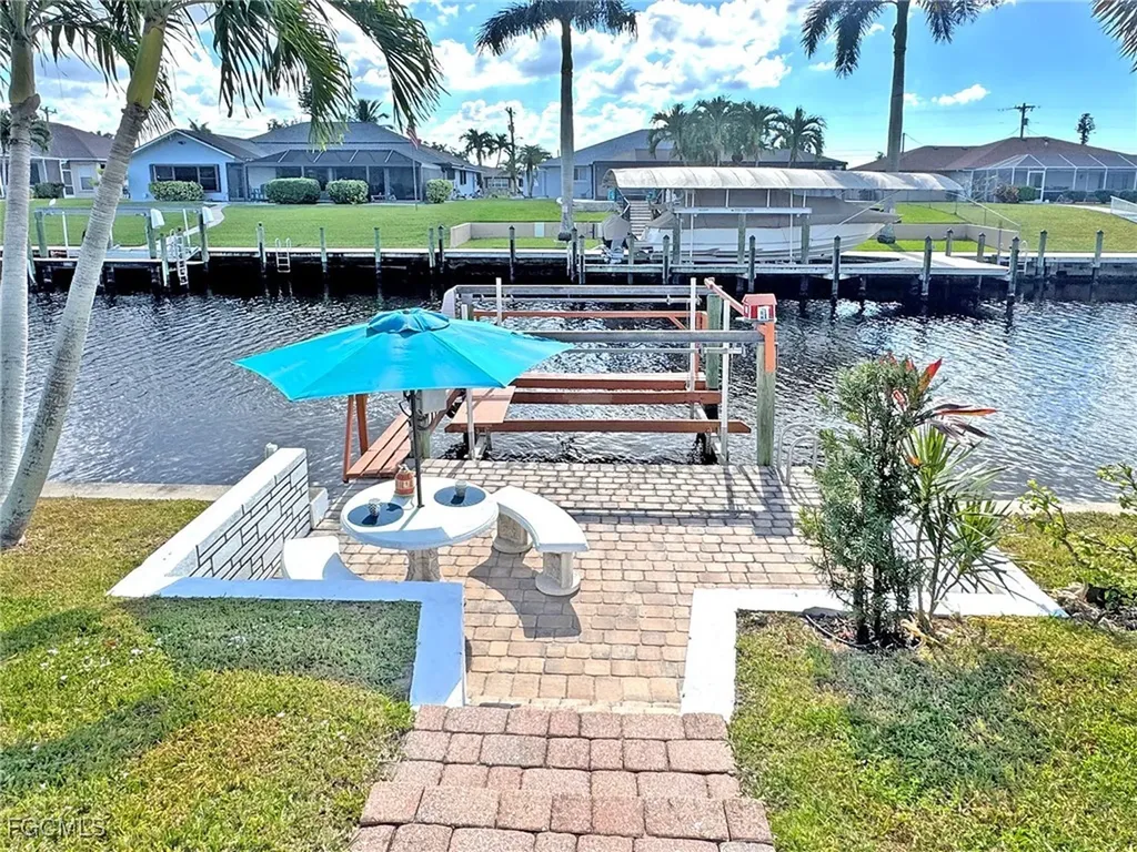 1240 Shelby Parkway Cape Coral FL 33904